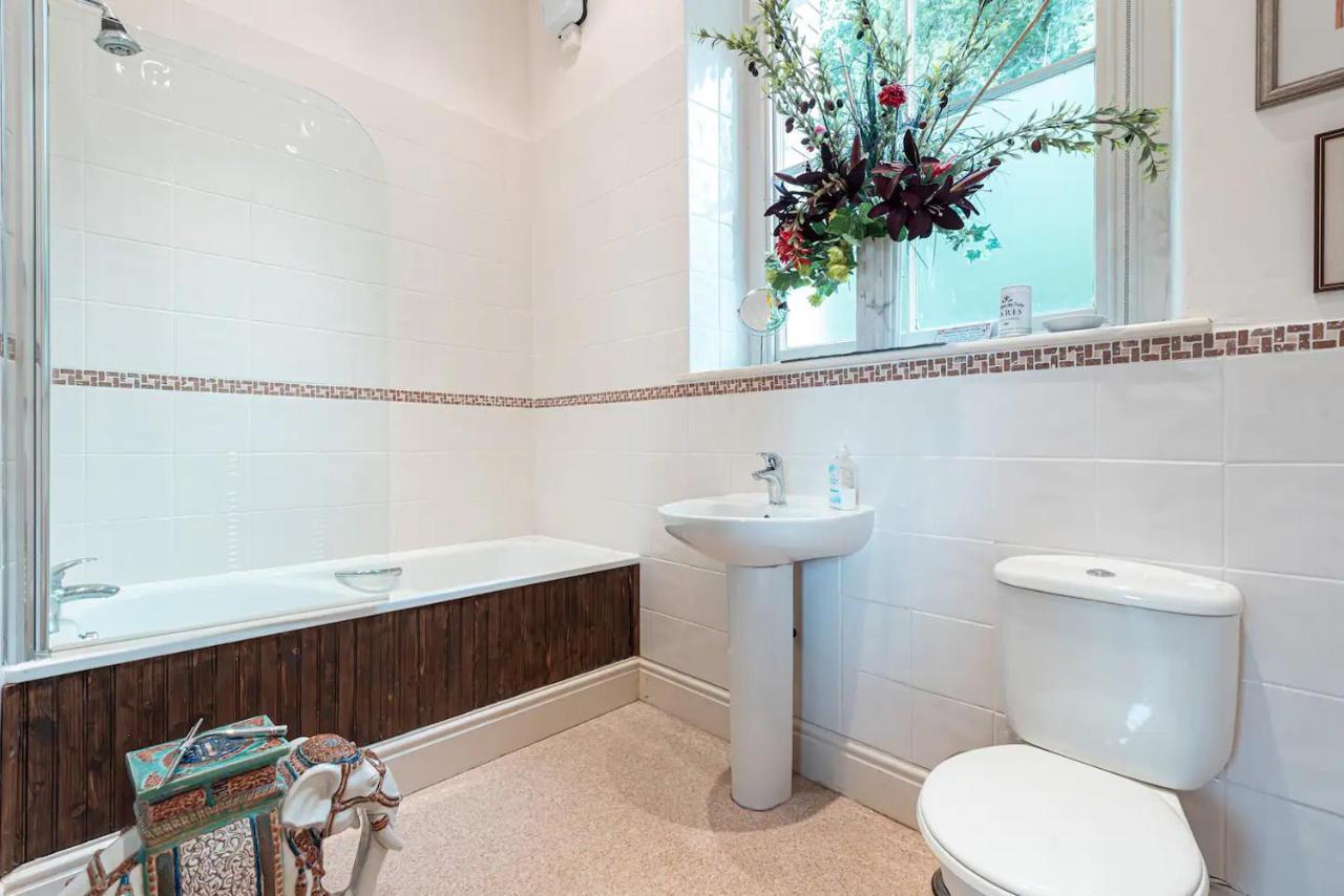 Converted Chapel, Stunning Sea & Mountain Views! Penmaenmawr Exterior photo