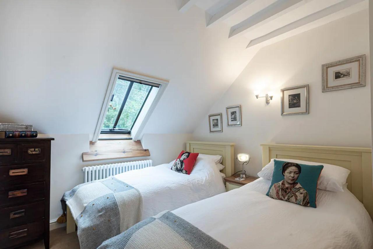 Converted Chapel, Stunning Sea & Mountain Views! Penmaenmawr Exterior photo